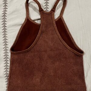 Brown Sleeveless Ribbed Tank Top with Racerback Design